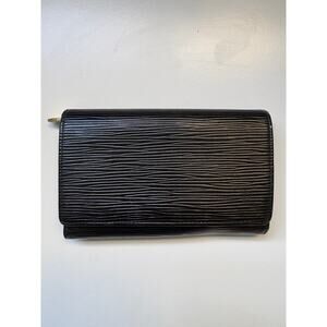 Vintage Louis Vuitton Black Epi Sarah Compact Wallet